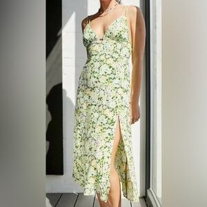 UO First Sight Babydoll Floral Plunging Midi Sundress‎ with Side Slit Size Small